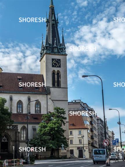 בניין עם שעון בפראג