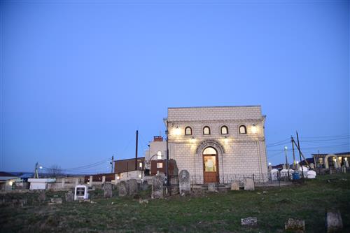 פתח הכניסה לציון הבעל שם טוב